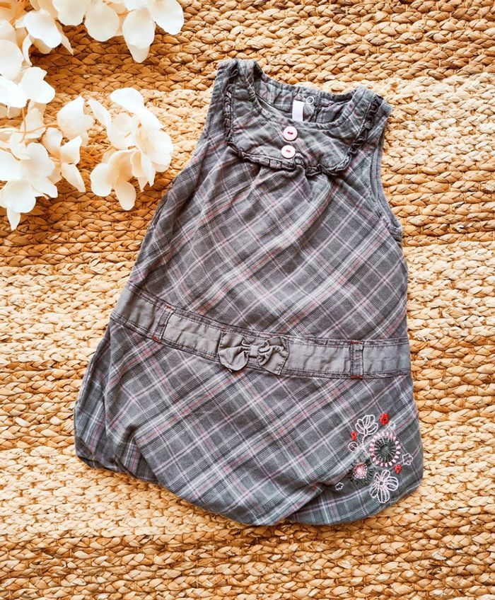 Robe écossaise doublée sans manche 18 mois