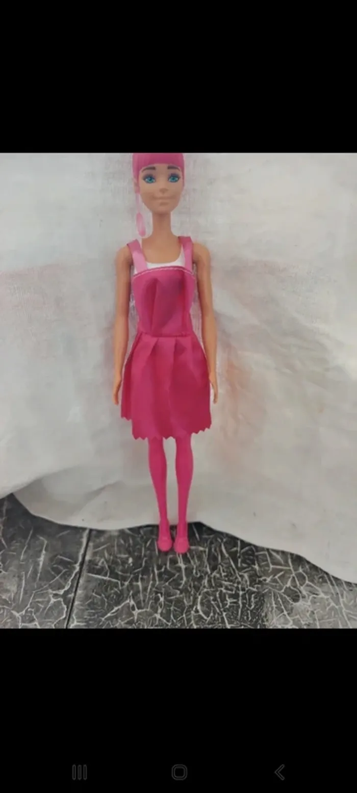 Robe courte poupée Barbie
