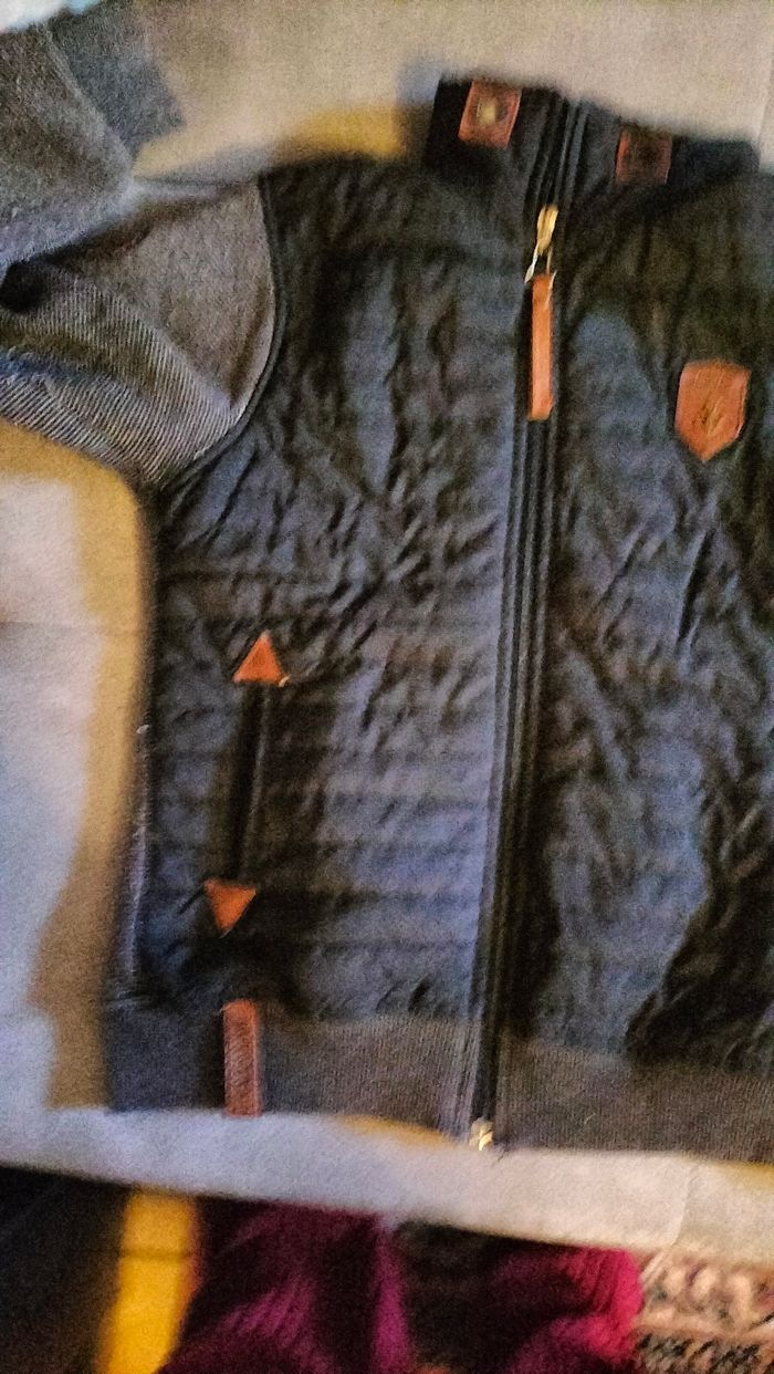 Gilet fille ou garçon - photo numéro 3
