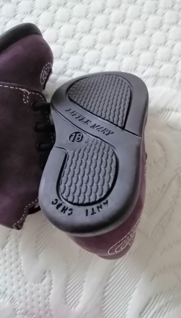 Chaussures Little Mary. Pointure 18. Neuve avec étiquette. - photo numéro 7