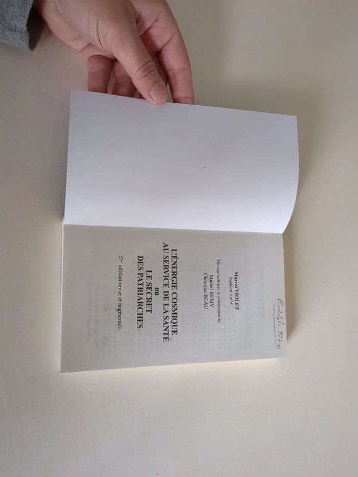 Livre - l'énergie cosmique au service de la santé ou le secret des patriarches - photo numéro 4