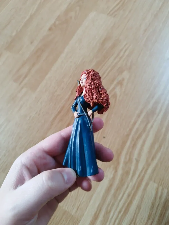 Figurine rebelle - photo numéro 2