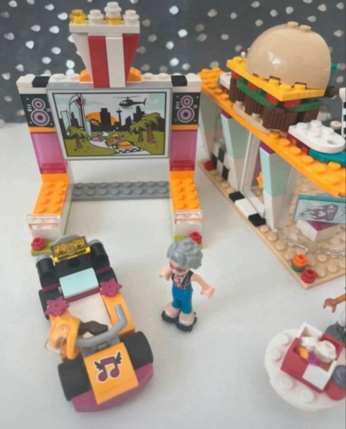 🥤Lego friends Le snack du karting 41349 - photo numéro 6