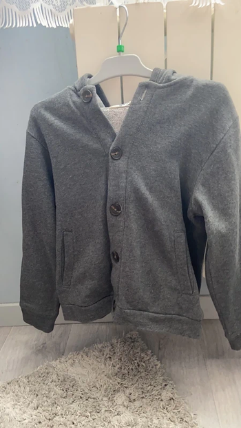 Gilet capuche