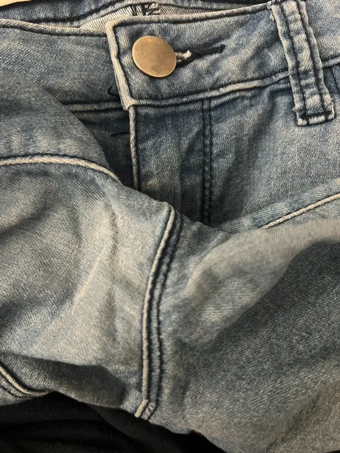 Jean skinny bleu clair troué aux genoux Denim&co - photo numéro 8