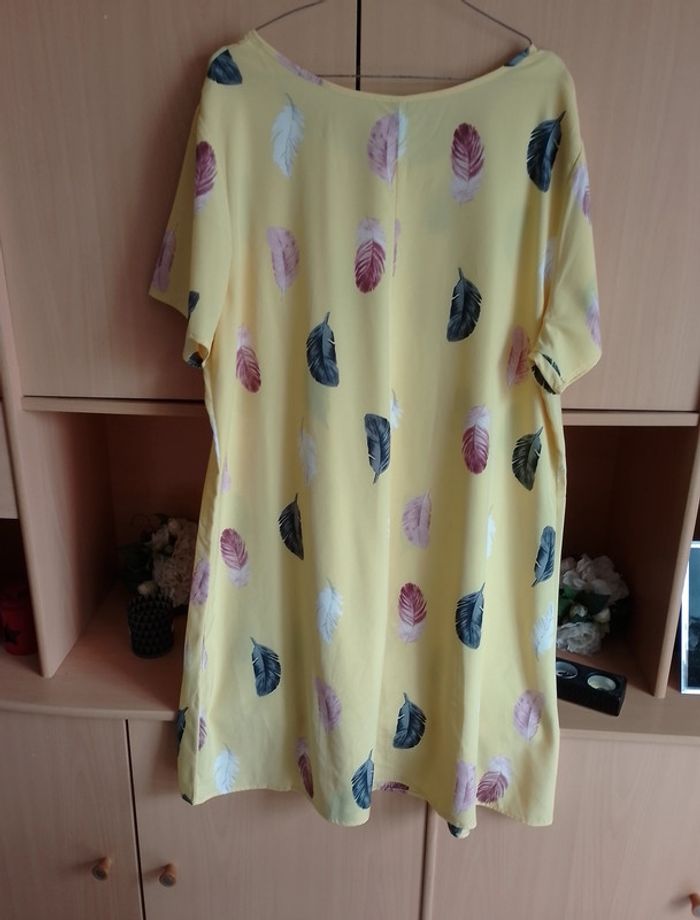 Jolie robe d' été femme - photo numéro 4