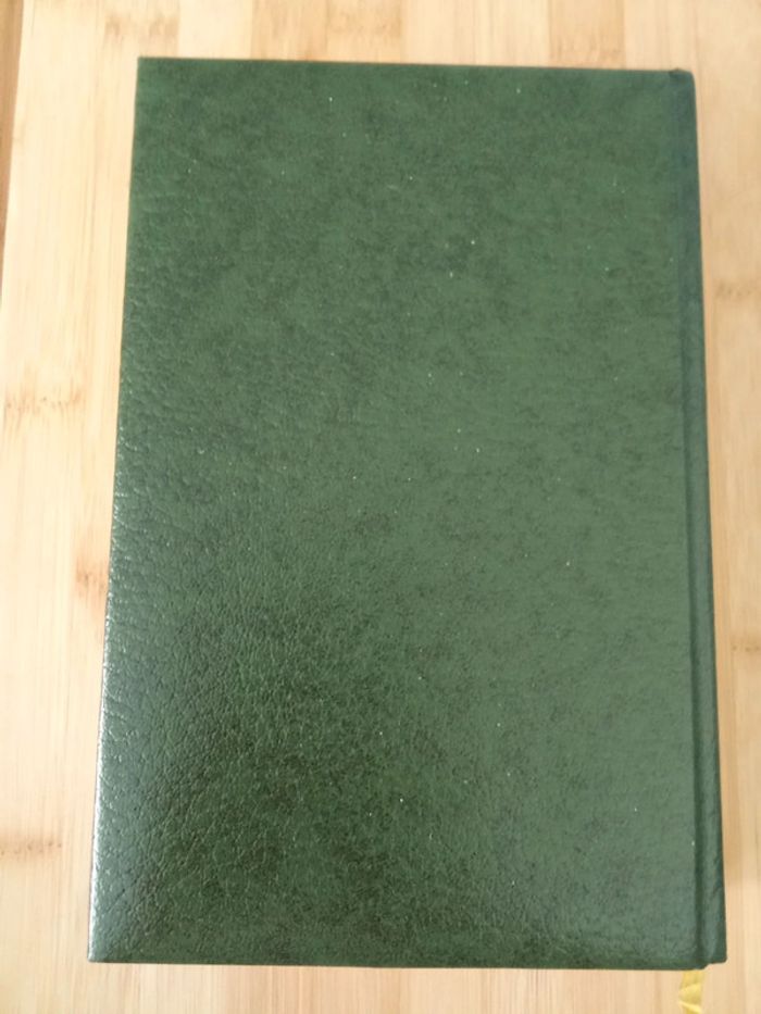 André Castelot 🫧 L'histoire insolite - photo numéro 2