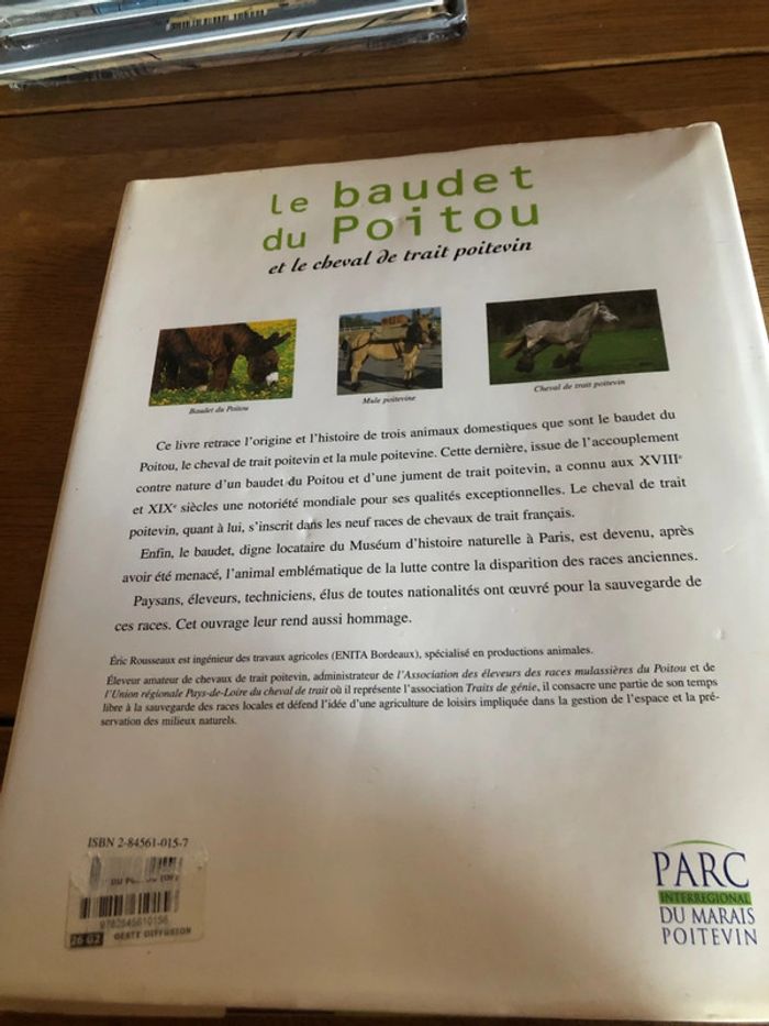 Le baudet du Poitou et le cheval de trait poitevin - photo numéro 2