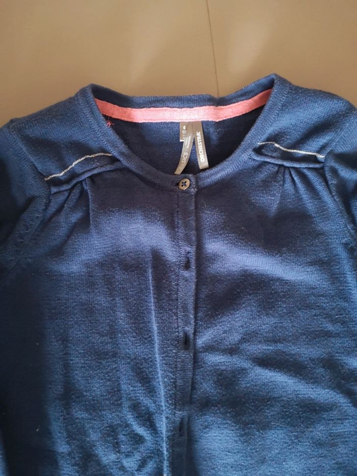 Gilet bleu et argenté 6 ans - photo numéro 2