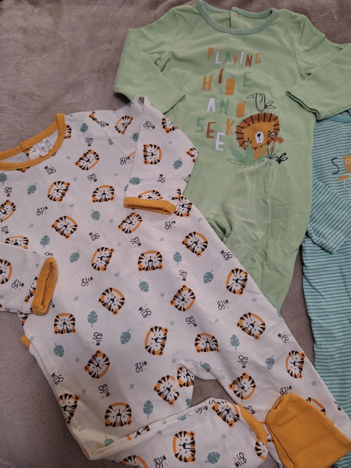 Lot de 4 pyjamas, 9-12 mois - photo numéro 2
