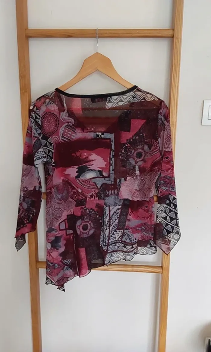 Joli haut chic voile rouge et noir Halogène T 40/42 - photo numéro 14