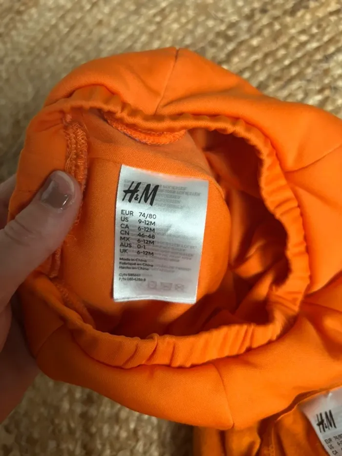 Déguisement citrouille chapeau robe + collant noir 12mois H&M tbe - photo numéro 5