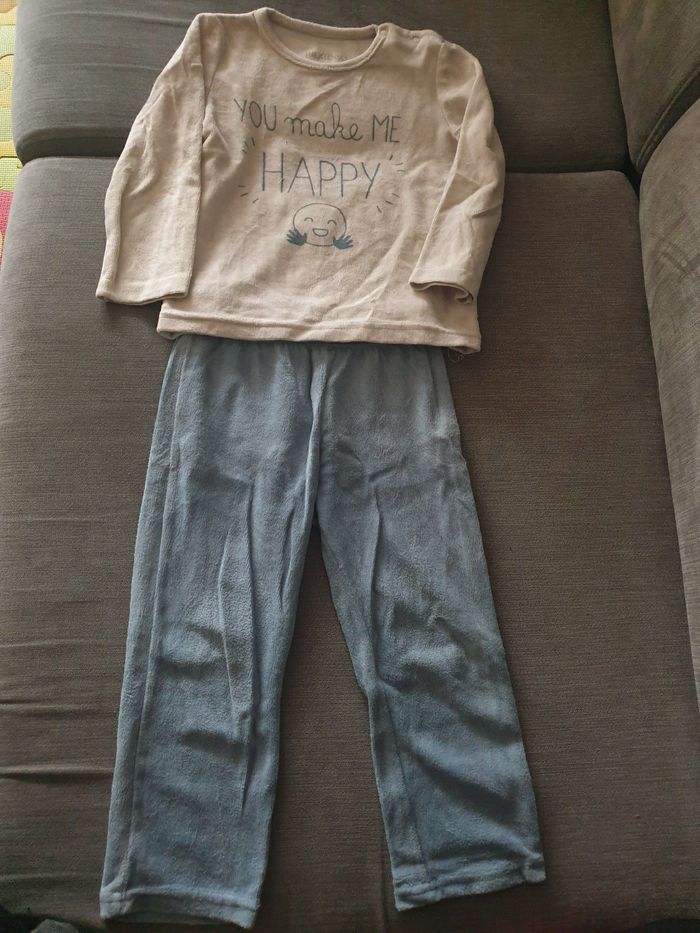 Lot 3 pyjamas et bodies hiver 3 ans 15 pièces - photo numéro 3