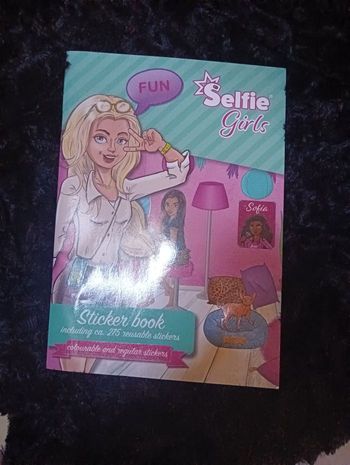 Livre d'activité pour créer de beaux selfie neuf