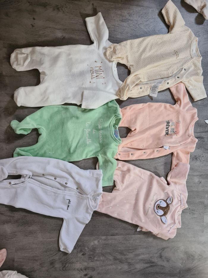 11 pyjamas velours - photo numéro 2