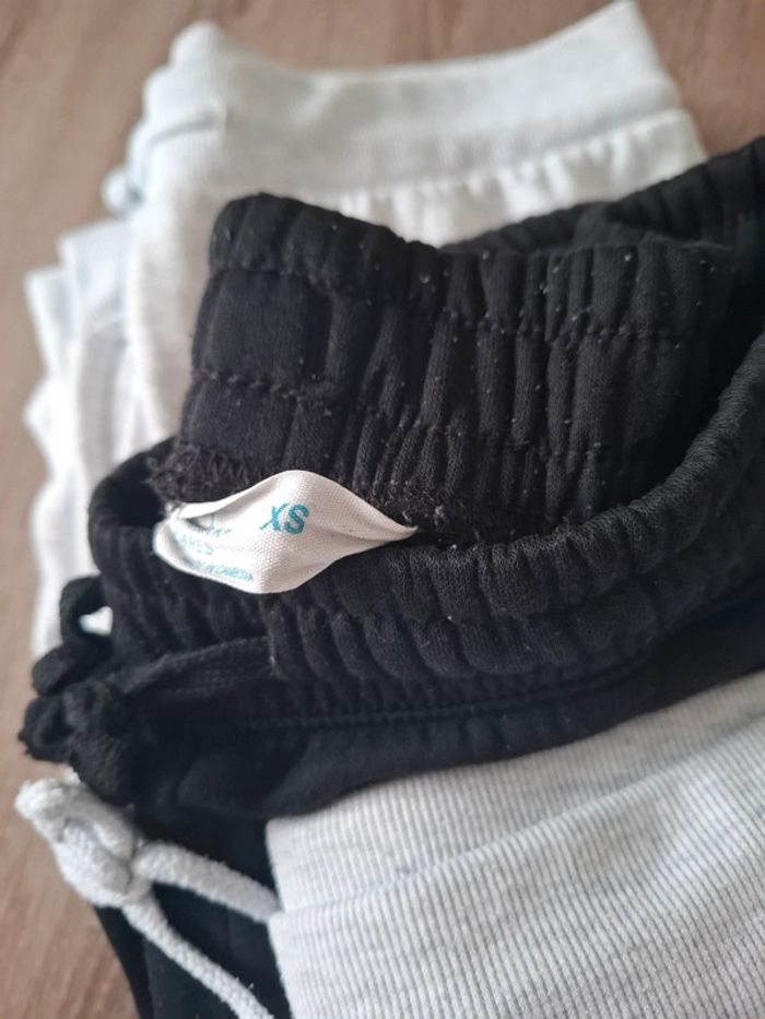 Lot de jogging doublés fille taille Xs - photo numéro 3