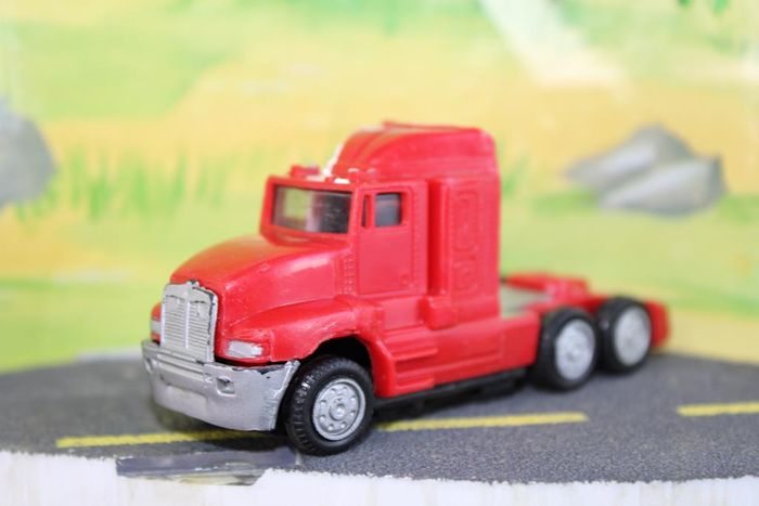 New ray camion tracteur Freighliner