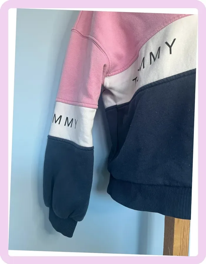 Pull large 3 bandes : rose, blanche et bleu – Tommy Hilfiger - Taille XS - photo numéro 2