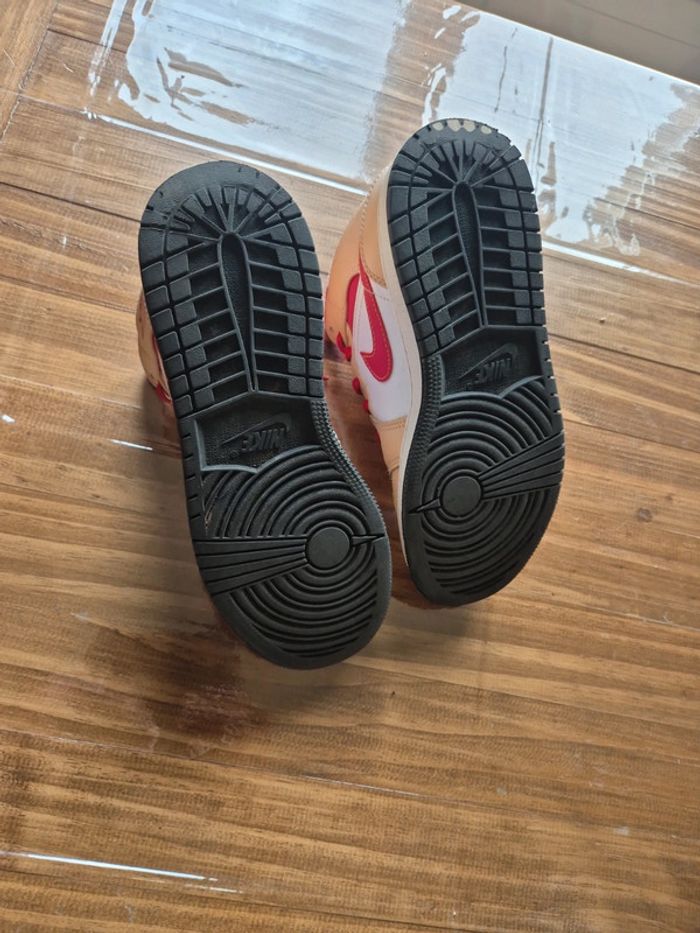 Baskets montantes Nike Air Jordan - photo numéro 5