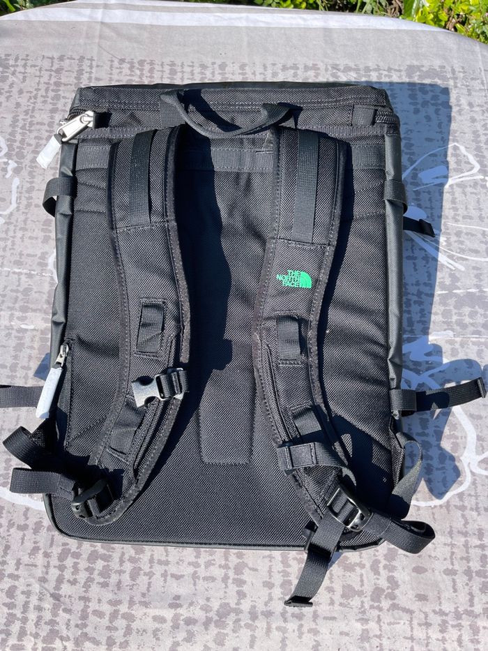 Sac à dos The North Face Base Camp Fuse Box (Neuf avec étiquette) - photo numéro 2