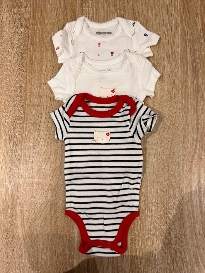 Lot de trois bodys orchestra, taille 1 mois