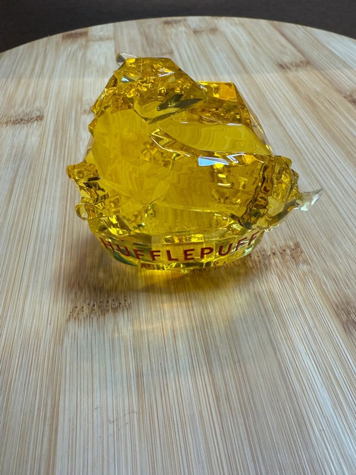 Figurine Poufsouffle – Facets Collection Harry Potter Enesco Officielle - photo numéro 4