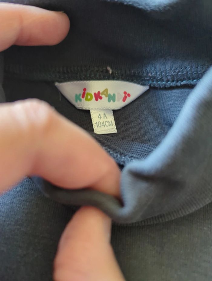 Gros lot de vêtements 4ans - photo numéro 9