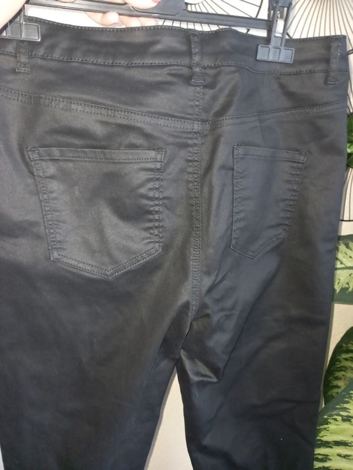 Pantalon taille 44 - photo numéro 4