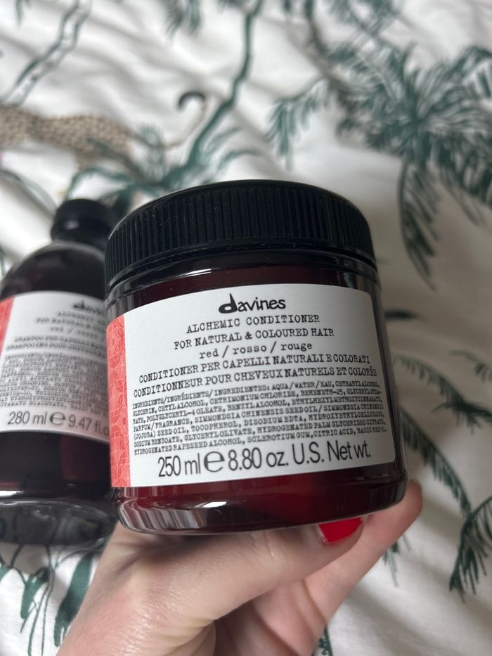 Shampooing et Soin Alchemic rouge Davines - photo numéro 3