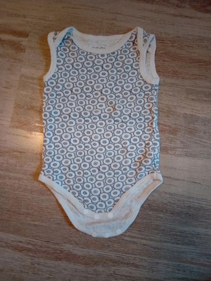 Body manches courtes