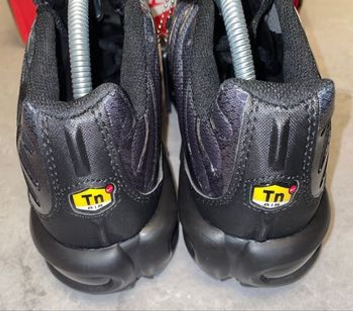 Nike TN PSG noir gris 39 - photo numéro 7