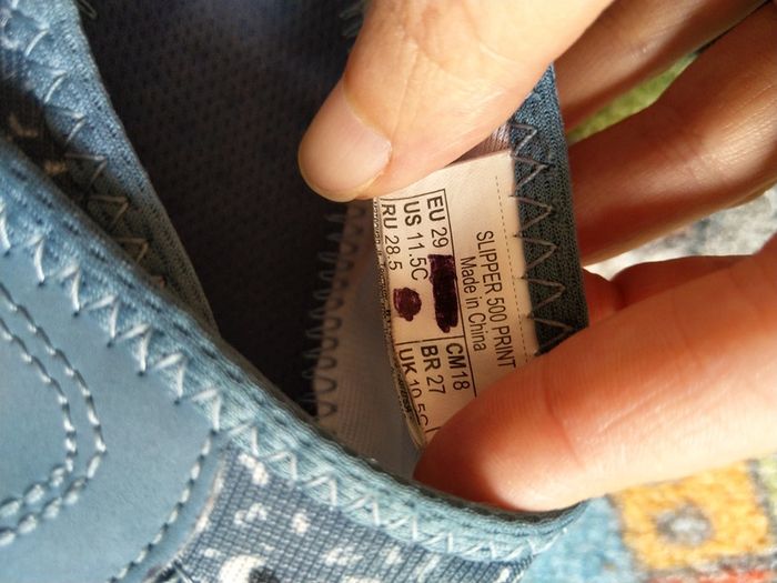 Chaussons antidérapant souple Decathlon pointure 29 - photo numéro 4