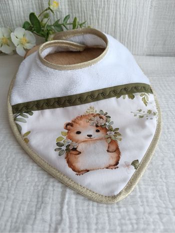 Bavoir naissance hérisson