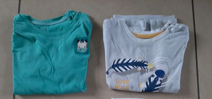 Lot de 2 tee shirts 18 mois