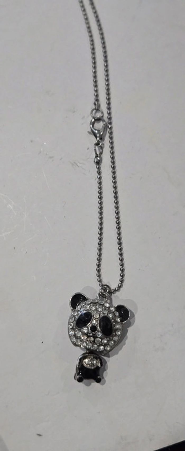 Collier panda