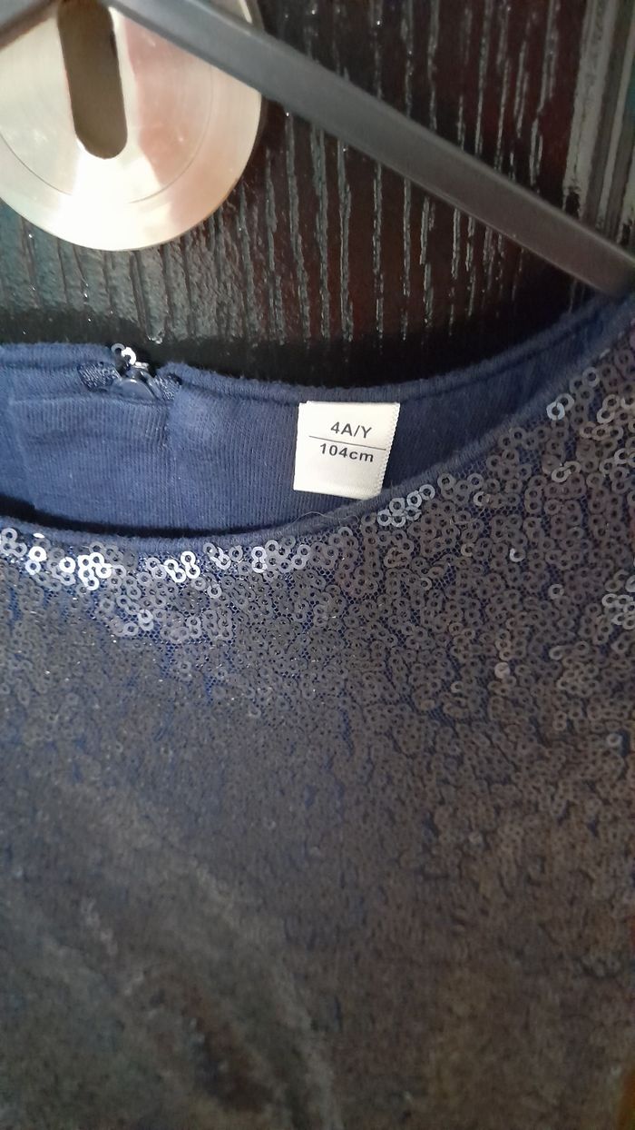 Robe fille 4ans - photo numéro 2