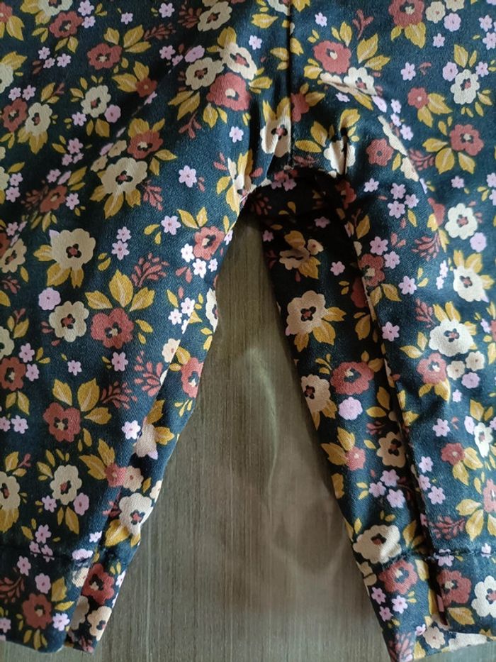 Combinaison pantalon sans manches imprimée fleurs 1 mois - photo numéro 3