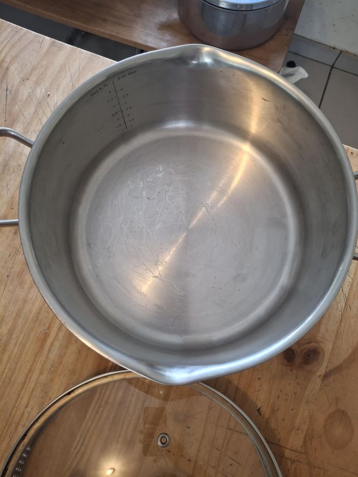 Faitout marmite 4.7L Tefal en inox tout feux dont induction + couvercle en verre - photo numéro 4