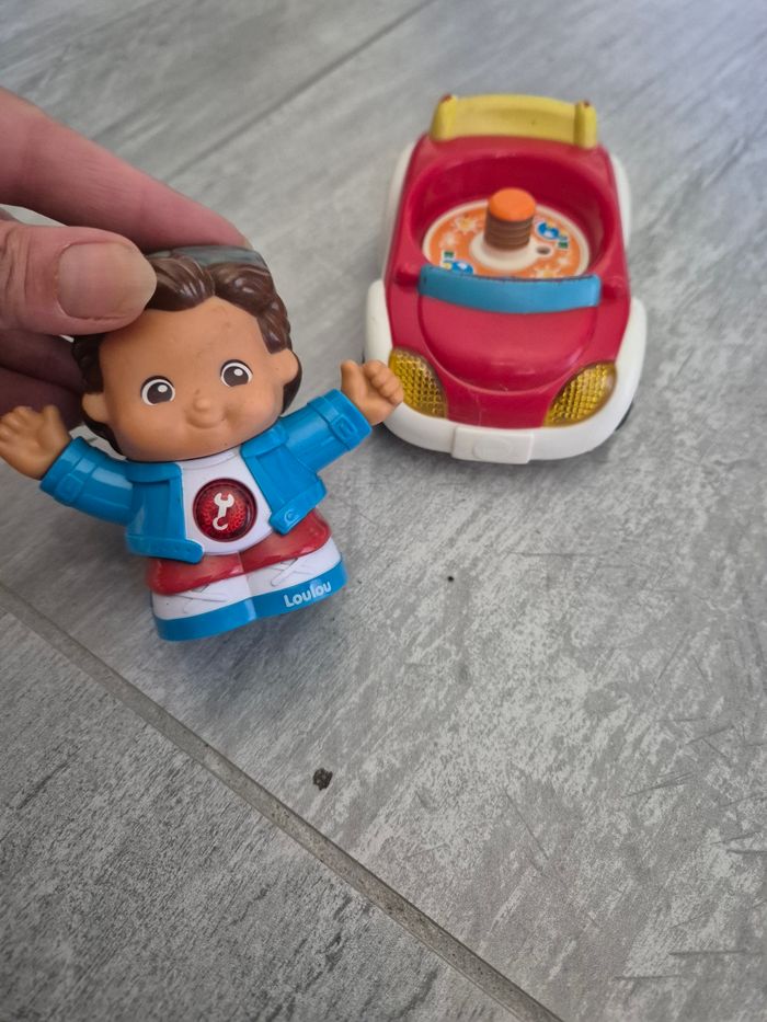 Loulou tut tut copain et sa voiture vtech - photo numéro 2
