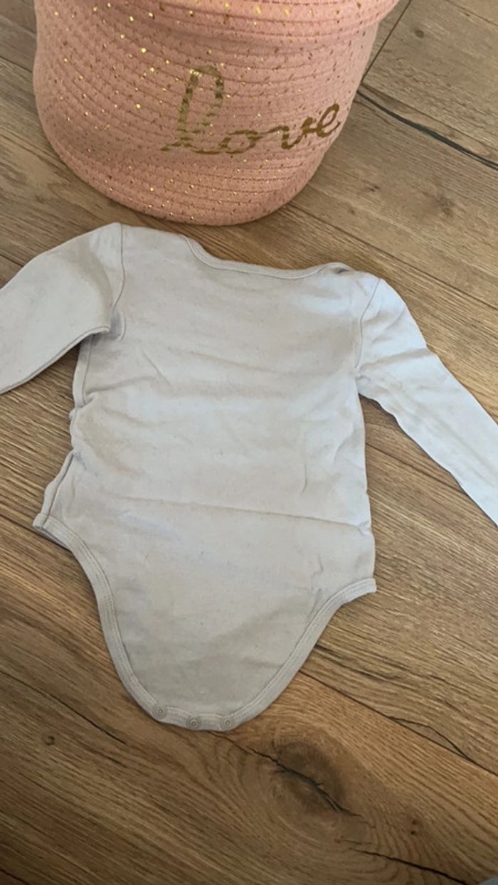 Body 86 cm - photo numéro 2