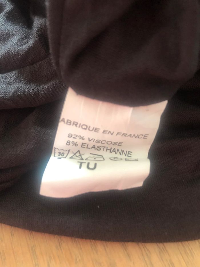 Robe noire col roulé - photo numéro 3