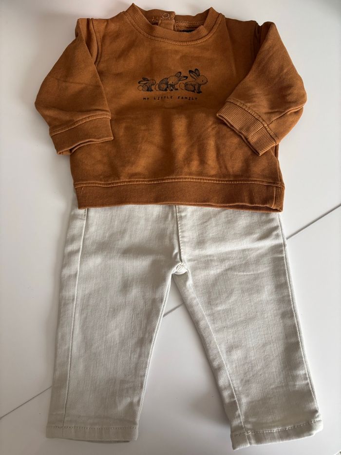 Ensemble pantalon /pull