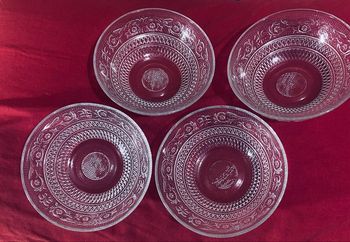 Lot de 4 coupelles
