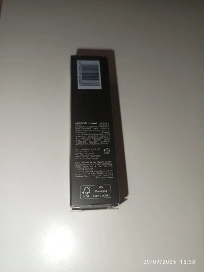 Gloss extra brillant faux filler Huda beauty - photo numéro 4