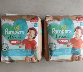 Couches Pampers