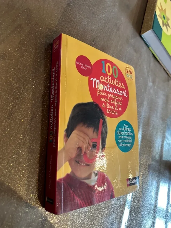 Livre sans activité Montessori pour préparer mon enfant, à lire et à écrire - photo numéro 2