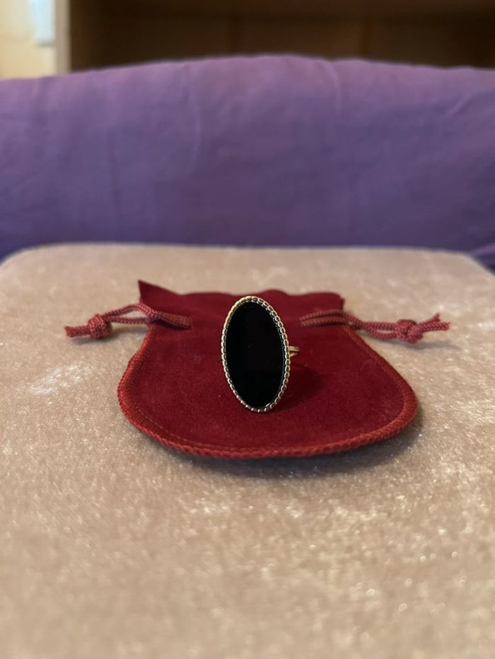 Bague ovale noire style dark feminine - photo numéro 5