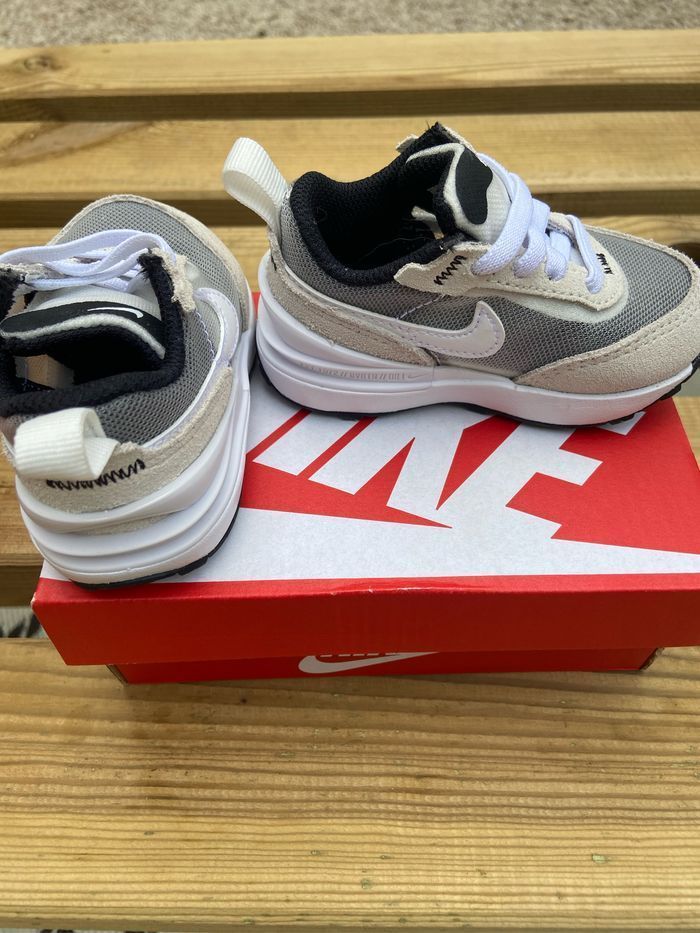 Baskets Nike - photo numéro 2