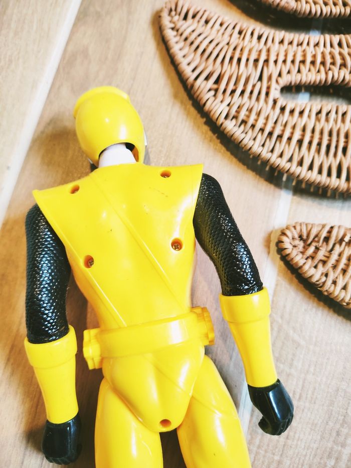 🙅 Power rangers ninja steel grande figurine du ranger jaune marque Bandai - photo numéro 4