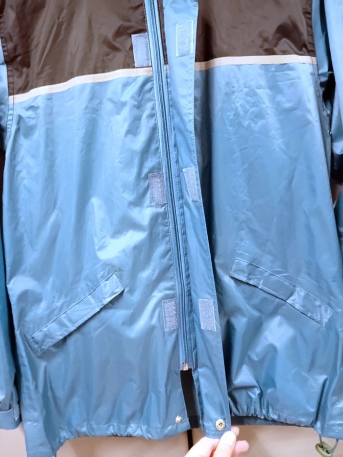 Coupe-vent imperméable - 10 ans - photo numéro 15